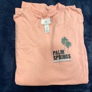 Men’s h&m tshirt - excellent condition!!